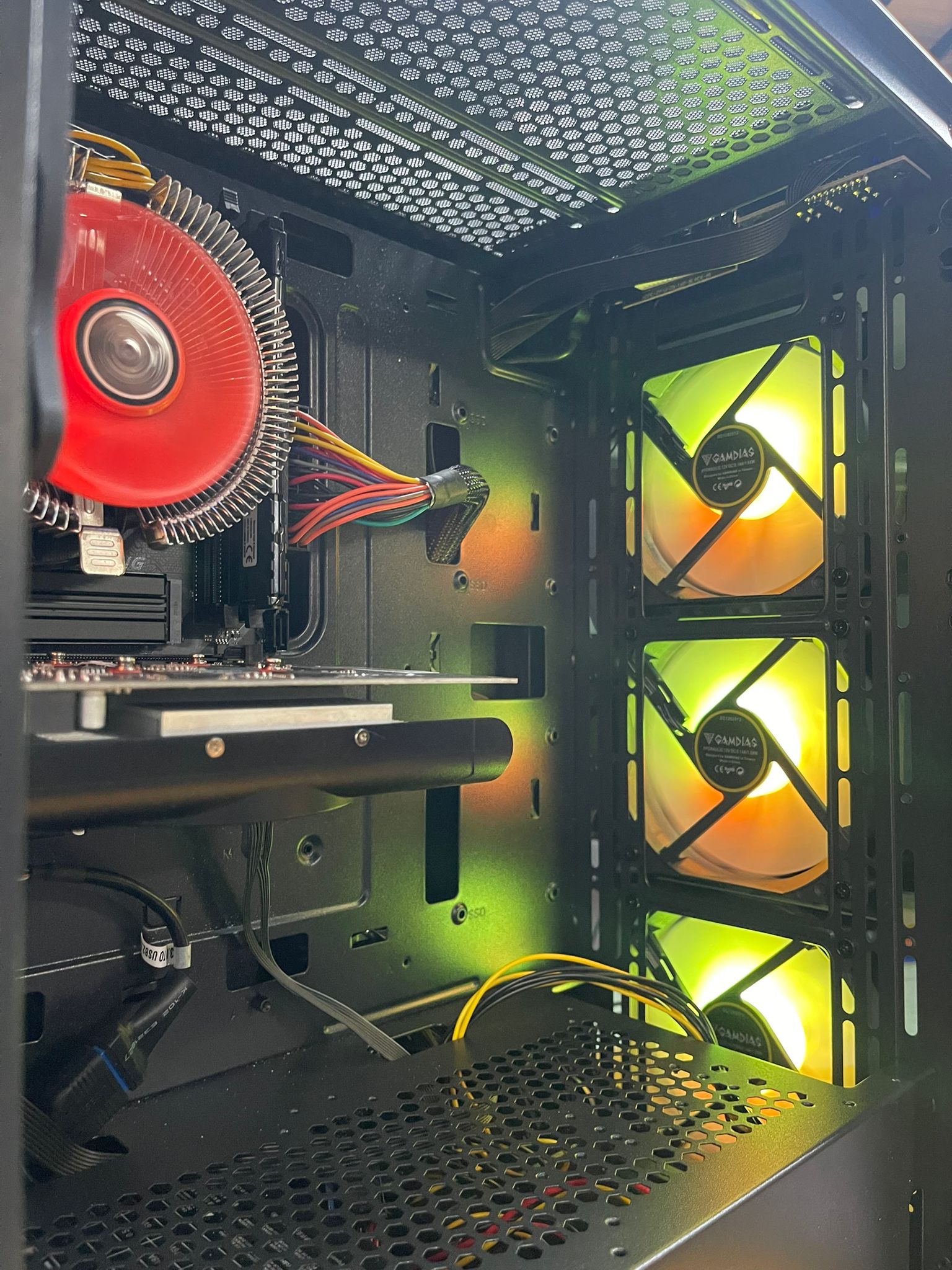 [PC5] AMD Ryzen 5 X Series 5th Gen. Gaming PC Best Performance under $1k